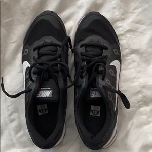 Nike Reax Boys Athletic Shoes